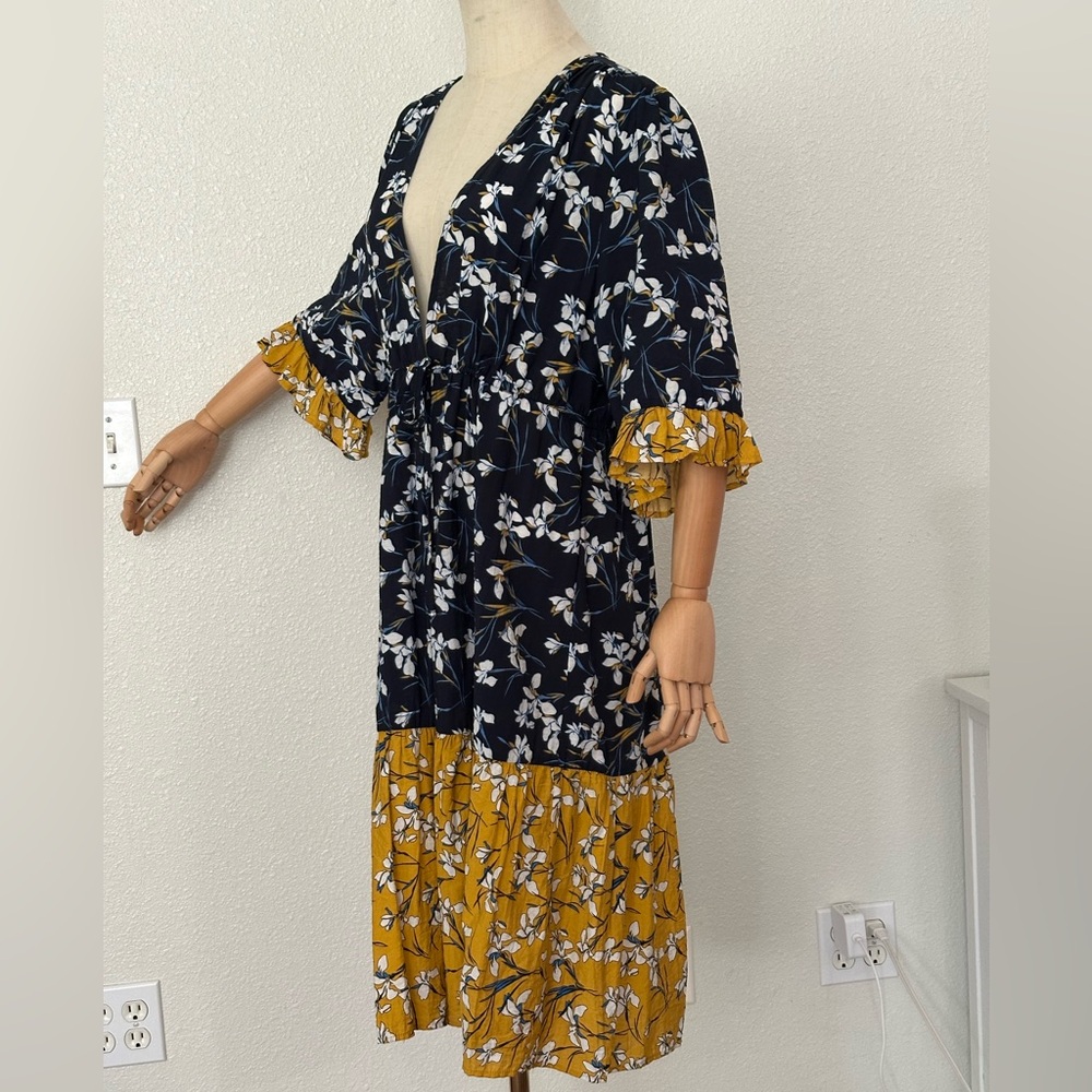 Floral Navy and Yellow kimono